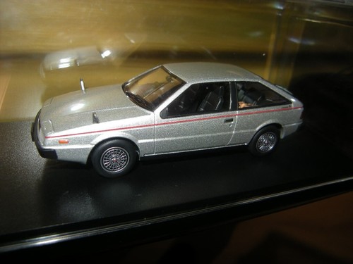 Hachette isuzu piazza - 1:43,