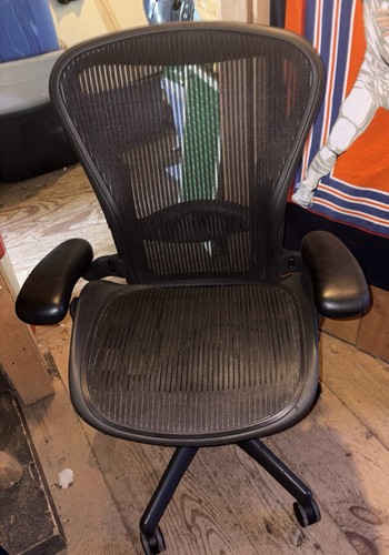 Herman miller aeron - herman,