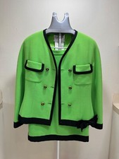 Vintage CHANEL BOUTIQUE Wool