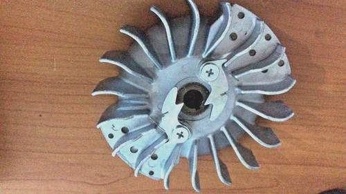 Volano magnet per motosega - ,
