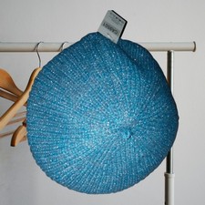 basco in lana donna modello