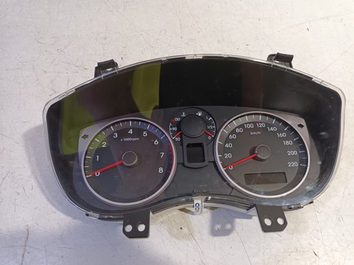 Hyundai i20 cockpit 2012 - cockpit, 2012-2015