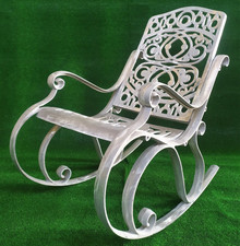 SEDIA A DONDOLO IN ALLUMINIO