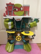 HALF SHELL HEROES Headquarters