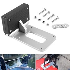 Staffa di montaggio motore