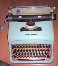 OLIVETTI STUDIO 44  MACCHINA DA SCRIVERE POST M1 del 1952 OLD TYPEWRITER