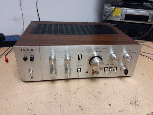 Amplificatore integrato stereo