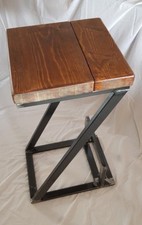 Sgabello Bar vintage ferro legno artigianale di qualità trespolo