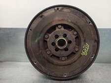 038105266K volante motor VOLKSWAGEN PASSAT BERLINA (3B2) 1.9 TDI 1996 4797917