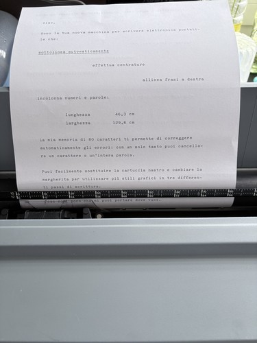 Macchina scrivere portatile - scrivere,