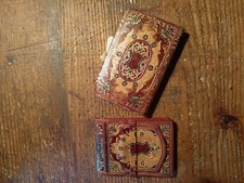 Set Portafoglio E Portamonete Vintage In Pelle Decorata Stile Fiorentino