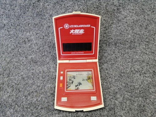Bandai great escape - great, retro