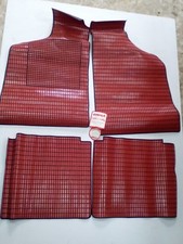 SERIE TAPPETINI IN GOMMA ROSSO