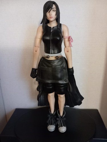 Action figure tifa - action,