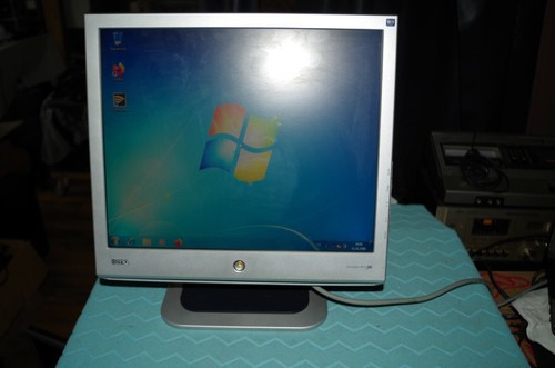 Benq lcd e700t - e700t, (17")