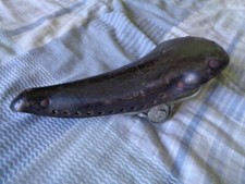 SELLA  IN CUOIO PER BICICLETTA EPOCA BIANCHI DEI LEGNANO TAURUS GANNA ECC.