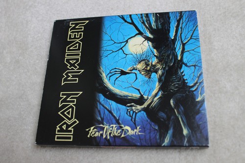Iron maiden fear the - iron, dark