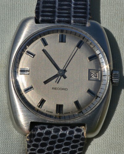 Orologio record sotto marca - orologio,