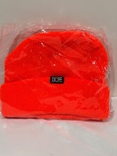 Berretto arancione marca Dope