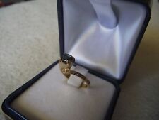 Anello in oro con zaffiro e brillantini - SI ACCETTANO PROPOSTE