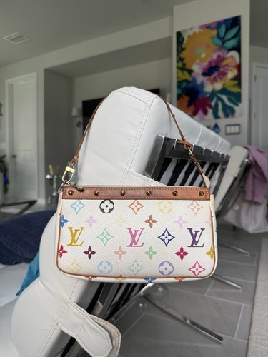 Louis vuitton pochette - louis,