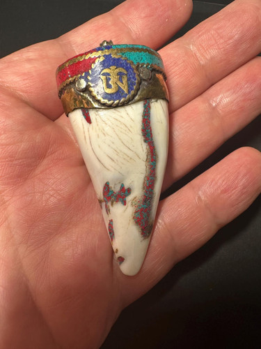 Ciondolo amuleto tibetano - ciondolo, om