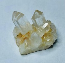 Gruppo di cristalli prismatici