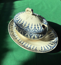 Faïence XIX ème Opaque de Gien Terre de Fer Saucière ovale Florentin