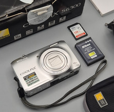 Nikon Coolpix S6300 Silver