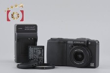 Fotocamera digitale compatta