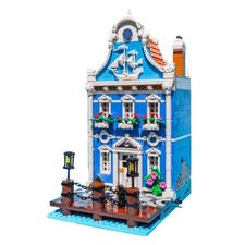 Casa Blu con Cucina Spaziosa e Focolare Massello 1812 Pezzi MOC