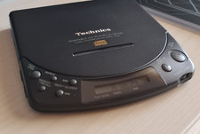 LETTORE CD PORTATILE VINTAGE - RARO - TECHNICS SL-XP700