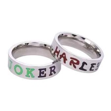 Coppia di Anelli Collana Bracciale Joker e Harley Quinn Puddin Spike in Acciaio