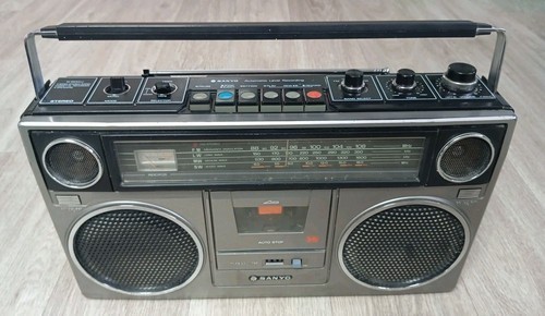 Boombox ghettoblaster sanyo - boombox,
