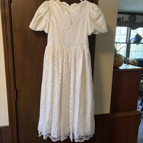 Abito bianco pizzo bambina