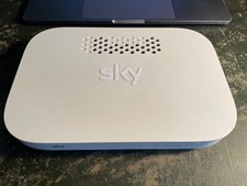 Sky Q Booster Wireless Extender EE120