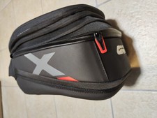 Borsa serbatoio moto GIVI XL06 universale + flangia attacco rapido KTM Duke 790