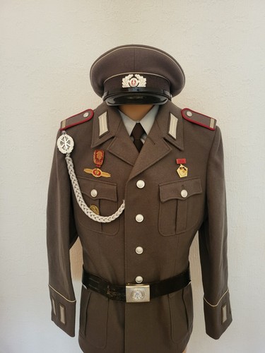 Ddr uniforme della nva - della,
