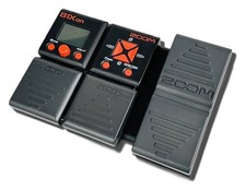 Pedale processore multieffetto ZOOM B1Xon 9669 testato e funzionante