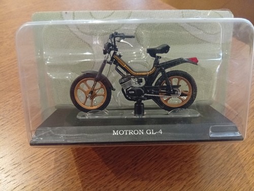 Motron 1980 modellino - motron, 1980.