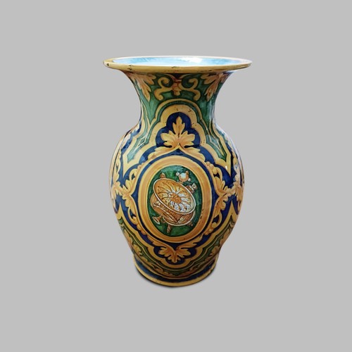 Eccezionale vaso maiolica - vaso, in
