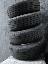 4 PNEUMATICI GOMME estive