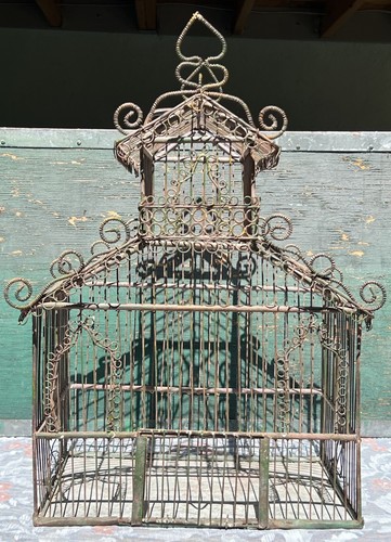Antica gabbia per uccelli