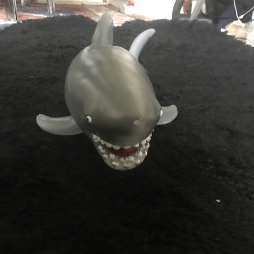 Great white shark inches - white, 20