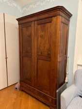 Armadio noce nazionale