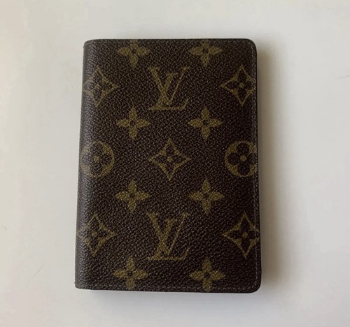 Louis vuitton porta passaporto - vuitton,