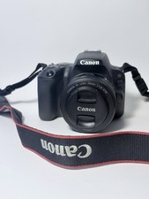 Canon EOS 200D + EF-S 18-55 IS