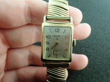 VINTAGE ELGIN WRISTWATCH
