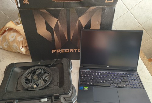 Acer predator helios i7 - 16,