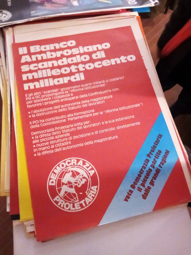 Manifesto democrazia - manifesto,